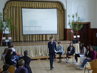 Pr&eacute;sentation du coll&egrave;ge de la pierre polie &agrave; Vendenheim (67)